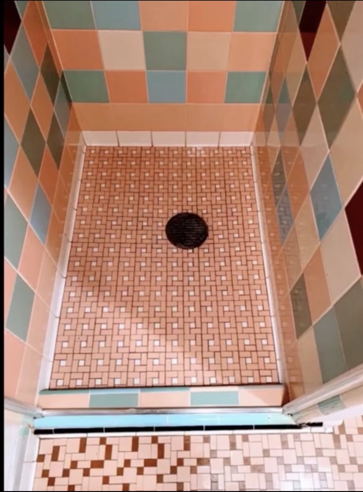 Bathroom after QCC move-in/move-out cleaning — tile restored and spotless
